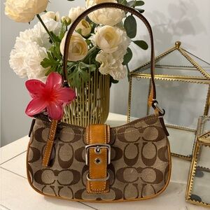 Coach Brown and Tan Signature Shoulder soho bag buckle